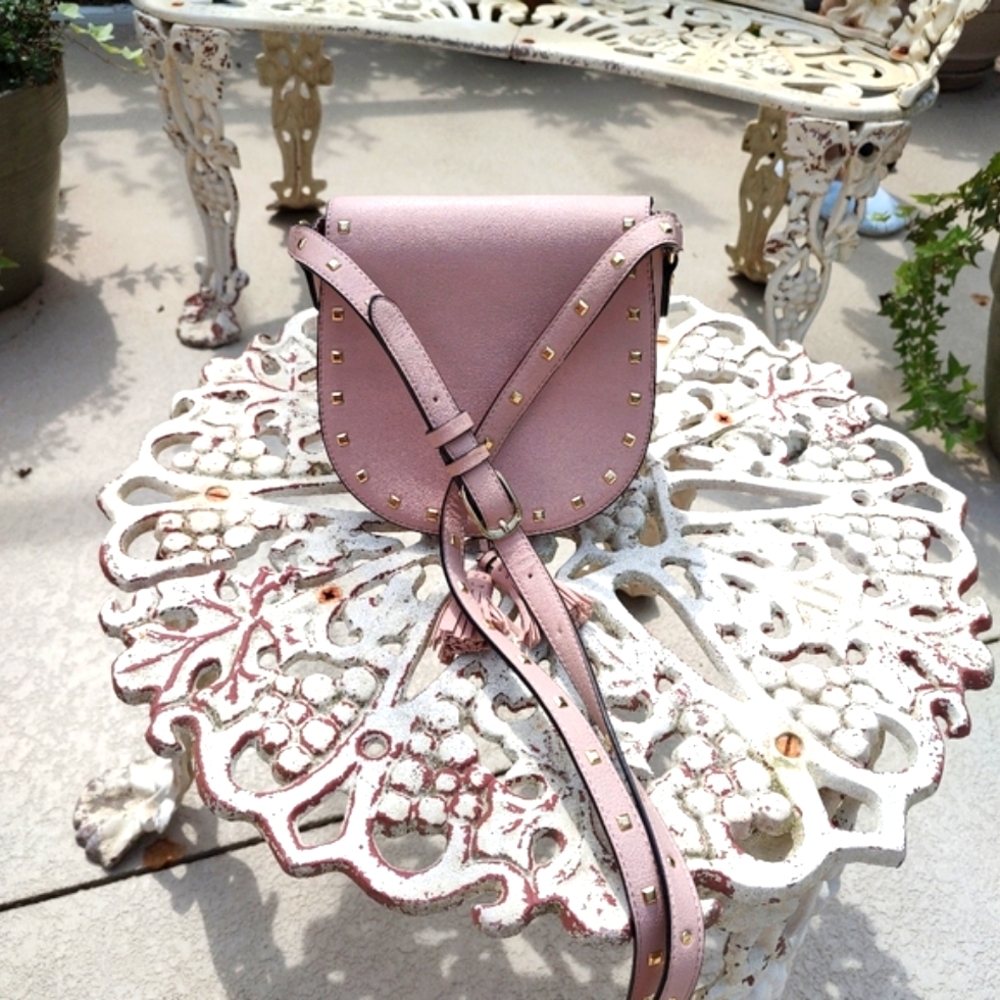Victorias Secret blush studded tassel crossbody bag - Picture 2 of 10